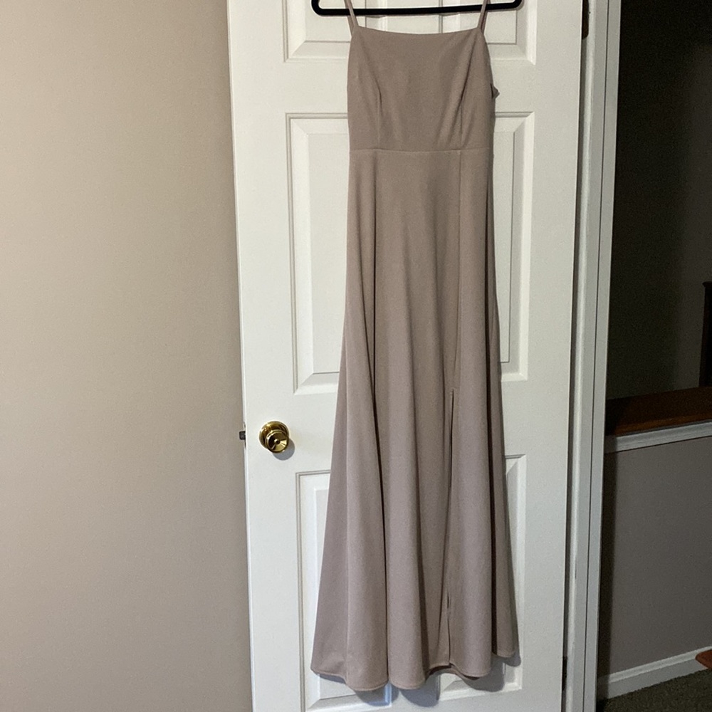 🎀 Benny Crepe Taupe Bridesmaid Dress